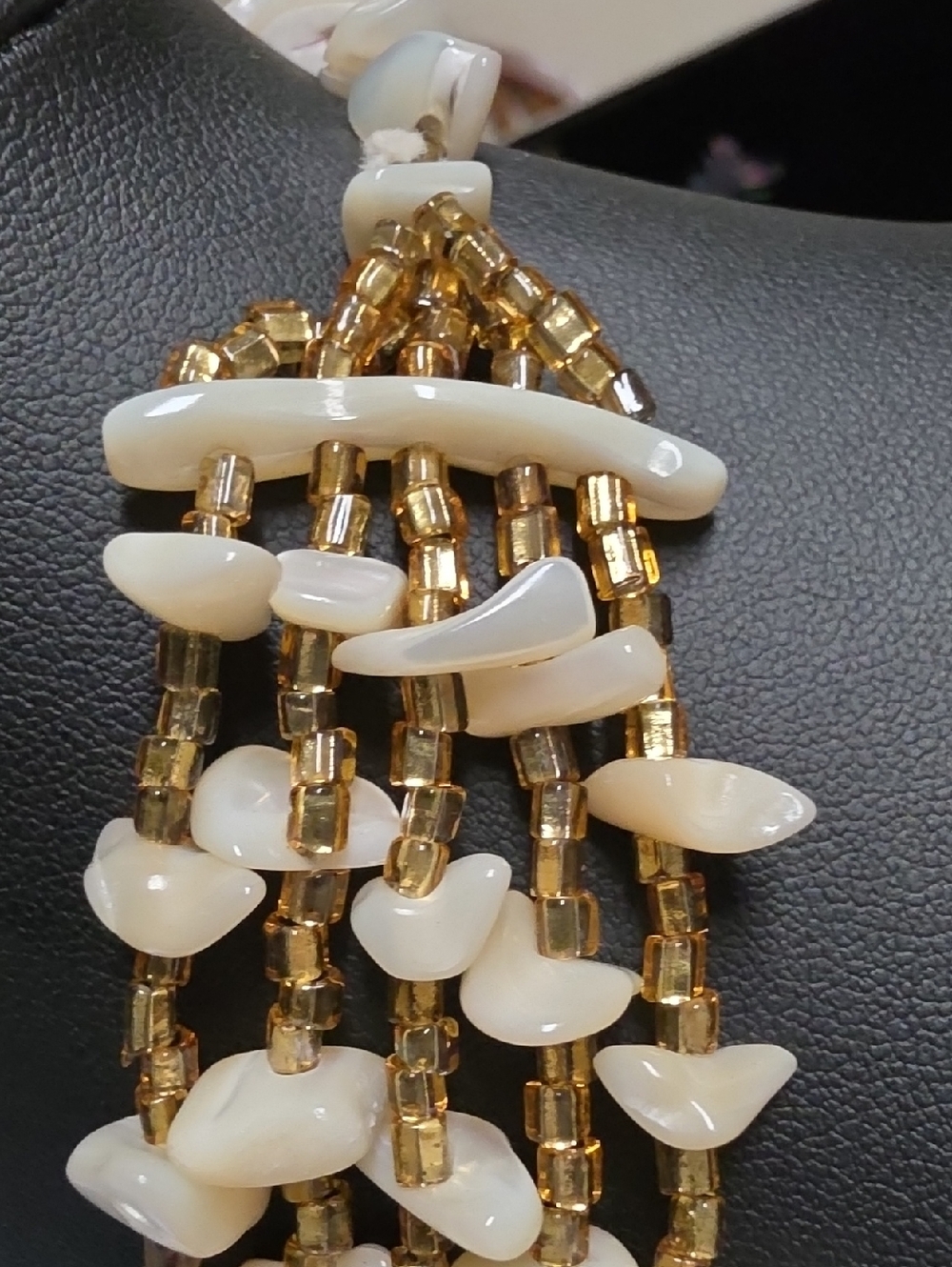 Vintage Japan Mother Of Pearl 5 Strand Tiered Statement Necklace - Picture 5 of 5